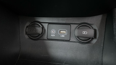 Hyundai i20 1.2 MPi SE 5dr Petrol Hatchback